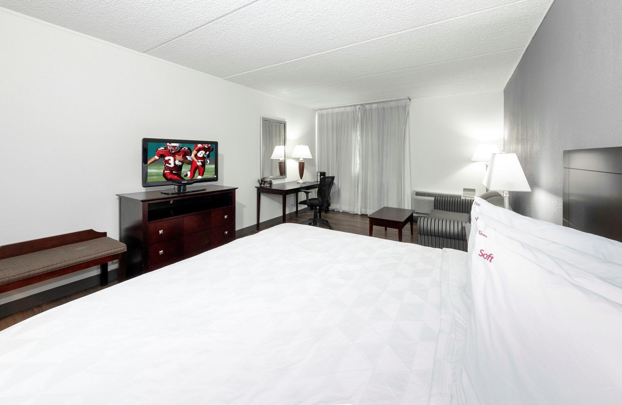 Red Roof Inn Plus Newark Liberty Airport - كارتريت المظهر الخارجي الصورة