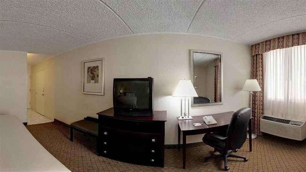 Red Roof Inn Plus Newark Liberty Airport - كارتريت المظهر الخارجي الصورة